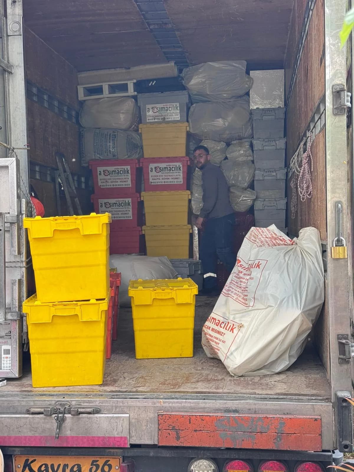 1 Saatte Anahtar Teslim İzmir Taşınma Rehberi | A-Nakliyat